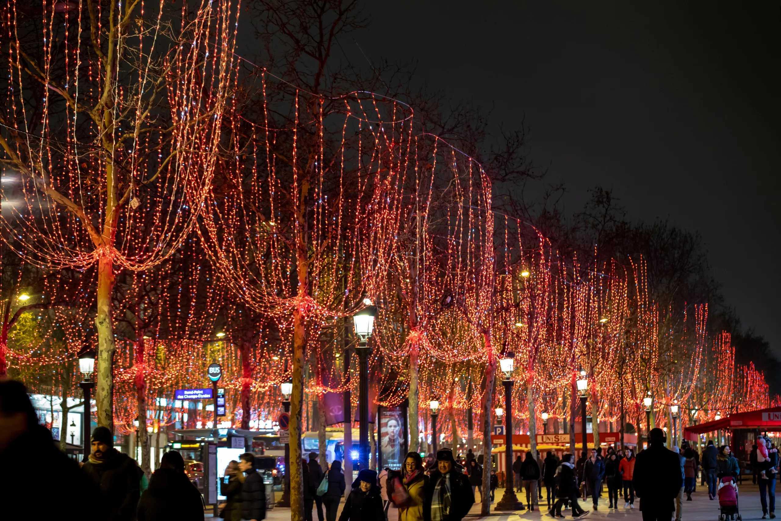 10 Things to Do in Paris this Holiday Season That Won’t Break The Budget