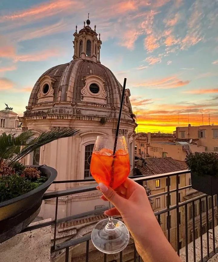 Rooftop spritz cocktail Oro Bistrot - Rome Bars with a View