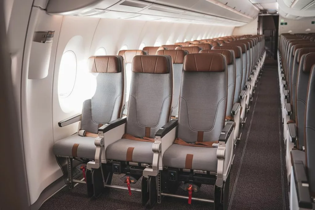 Starlux Airlines A350 Economy Class