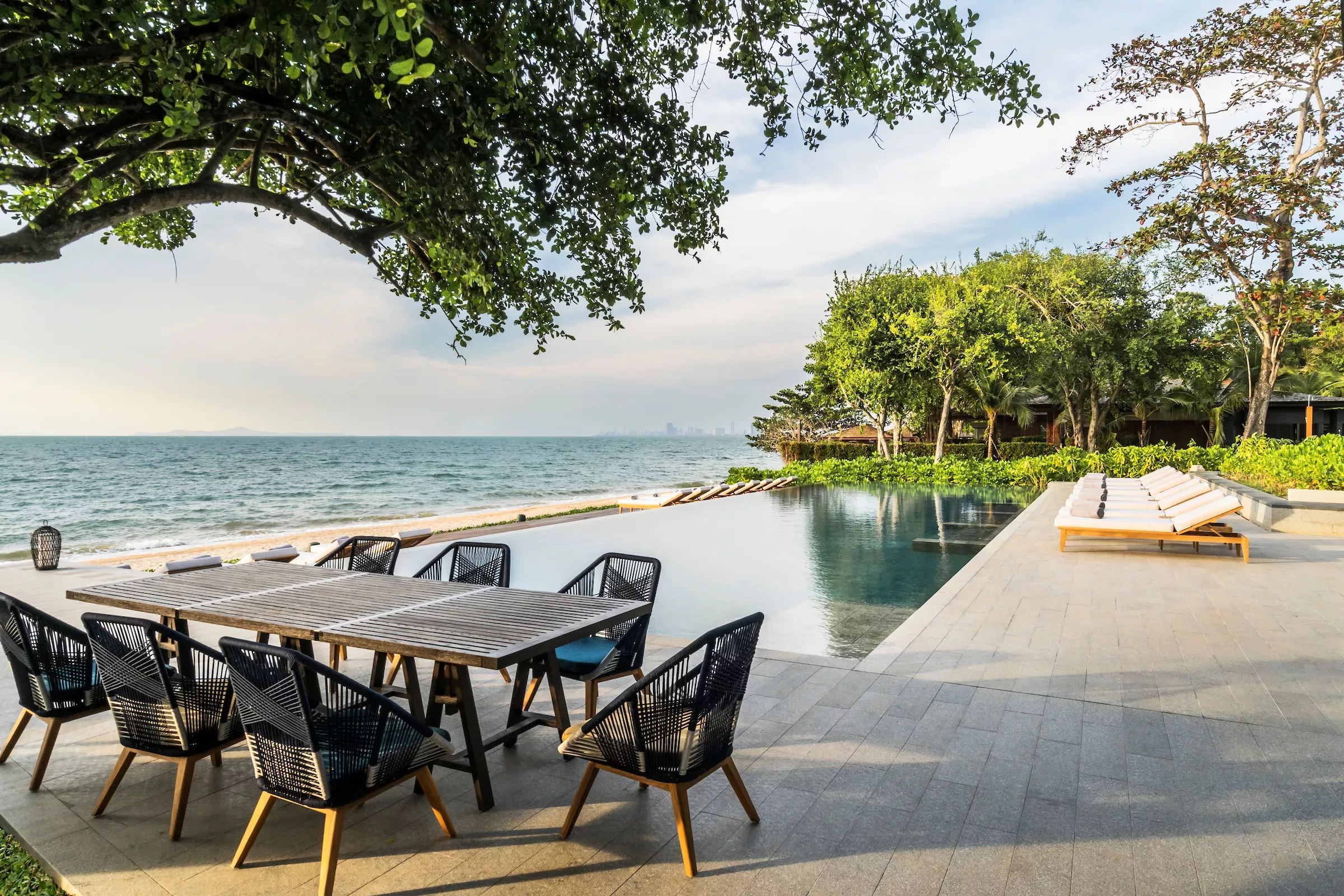 World of Hyatt New Hotels Promotion: 500 Bonus Points Per Night