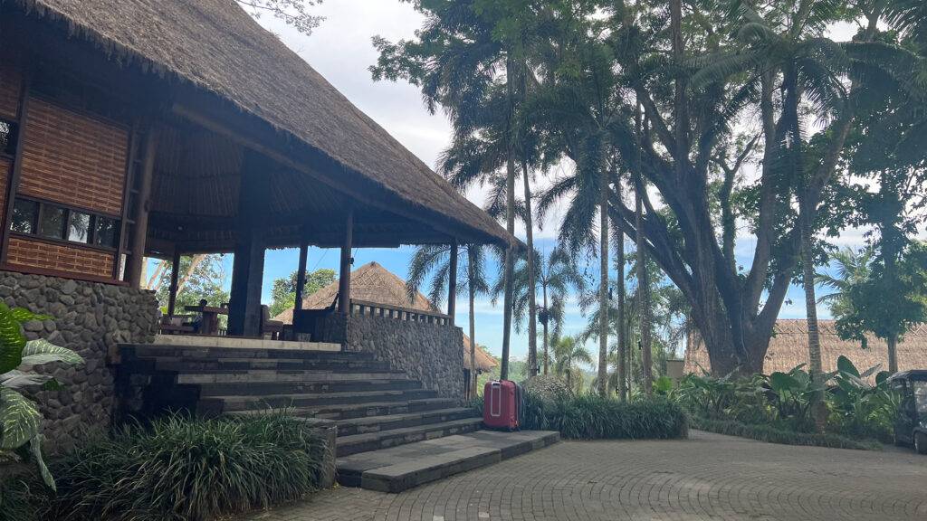 Alila Ubud check in