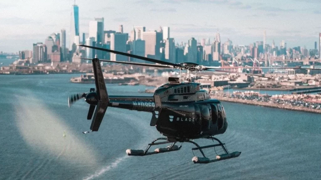 Mosaic 4 benefits include 4 complimentary seats on BLADE helicopter transfers between Manhattan and JFK or EWR
