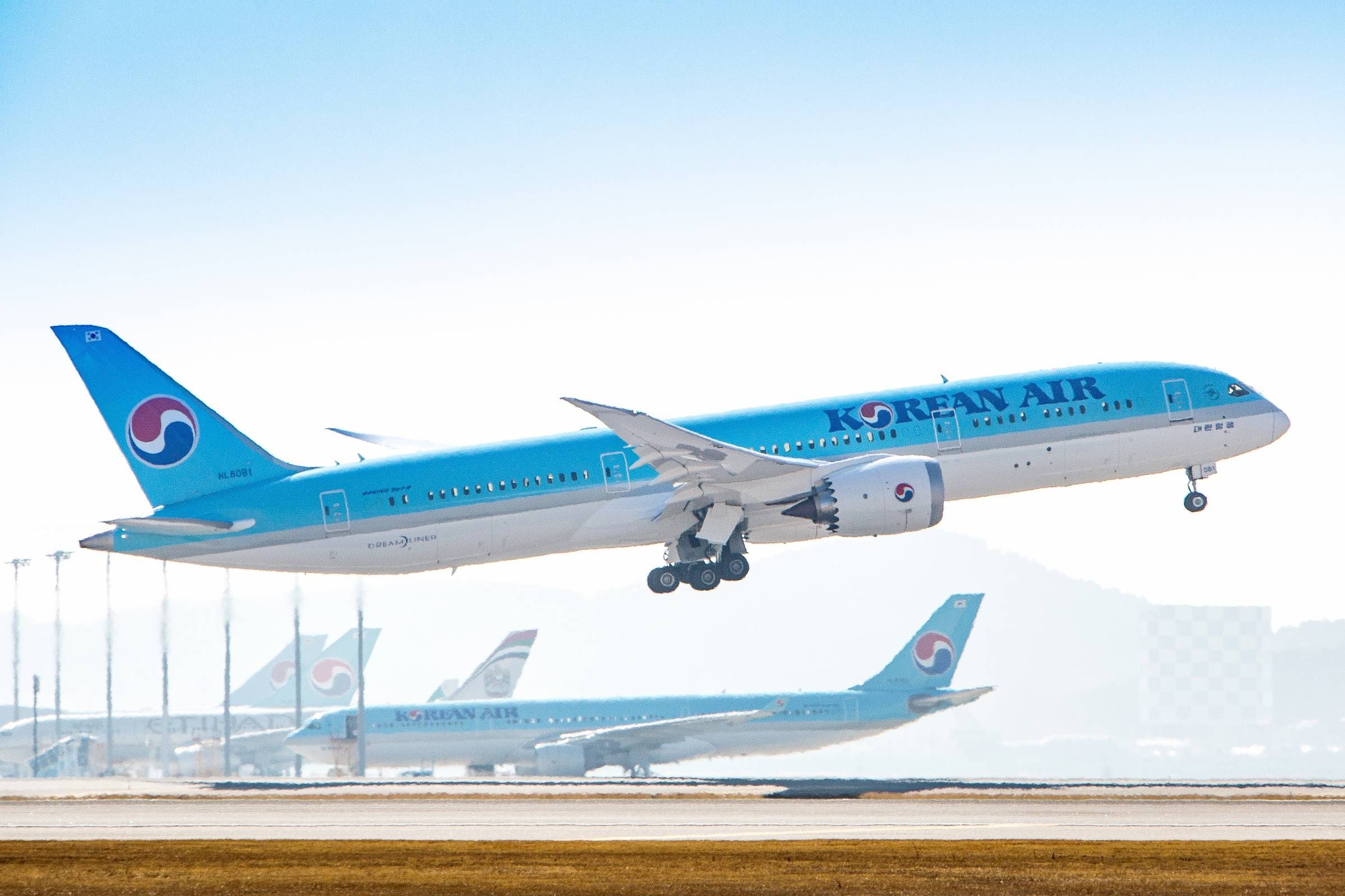 Is Korean Air’s Potential Merger with Asiana Hitting the Rocks?