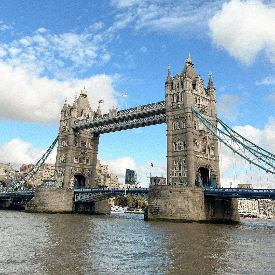 London Bridge Photospot edited - best photo spots in London