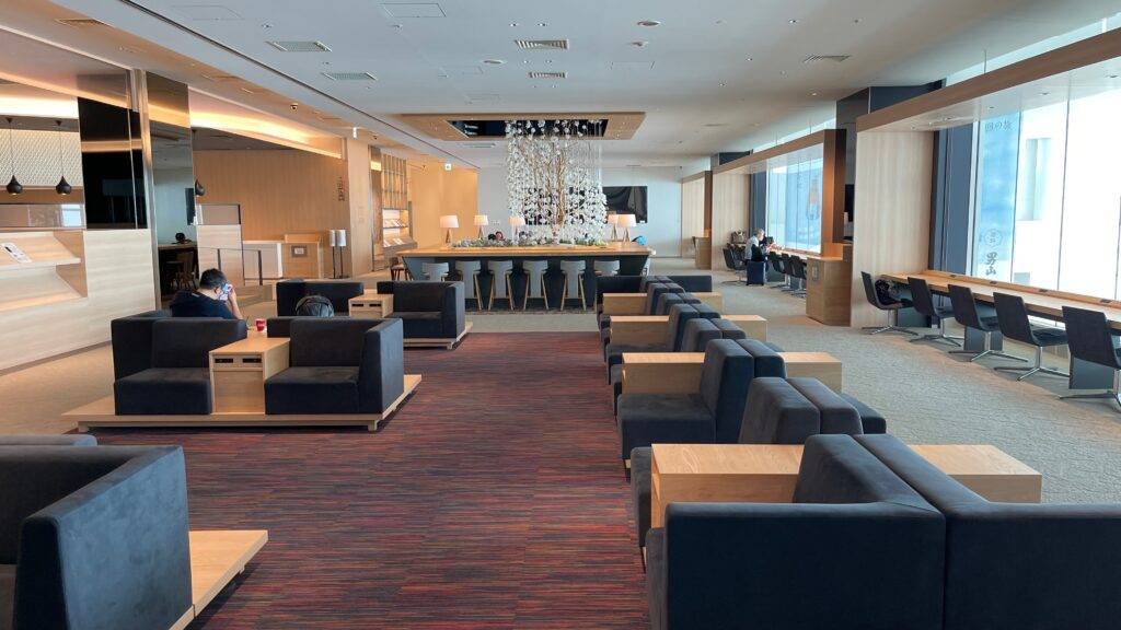 Royal Lounge Sapporo New Chitose International Airport CTS 25 - Royal Lounge,Sapporo