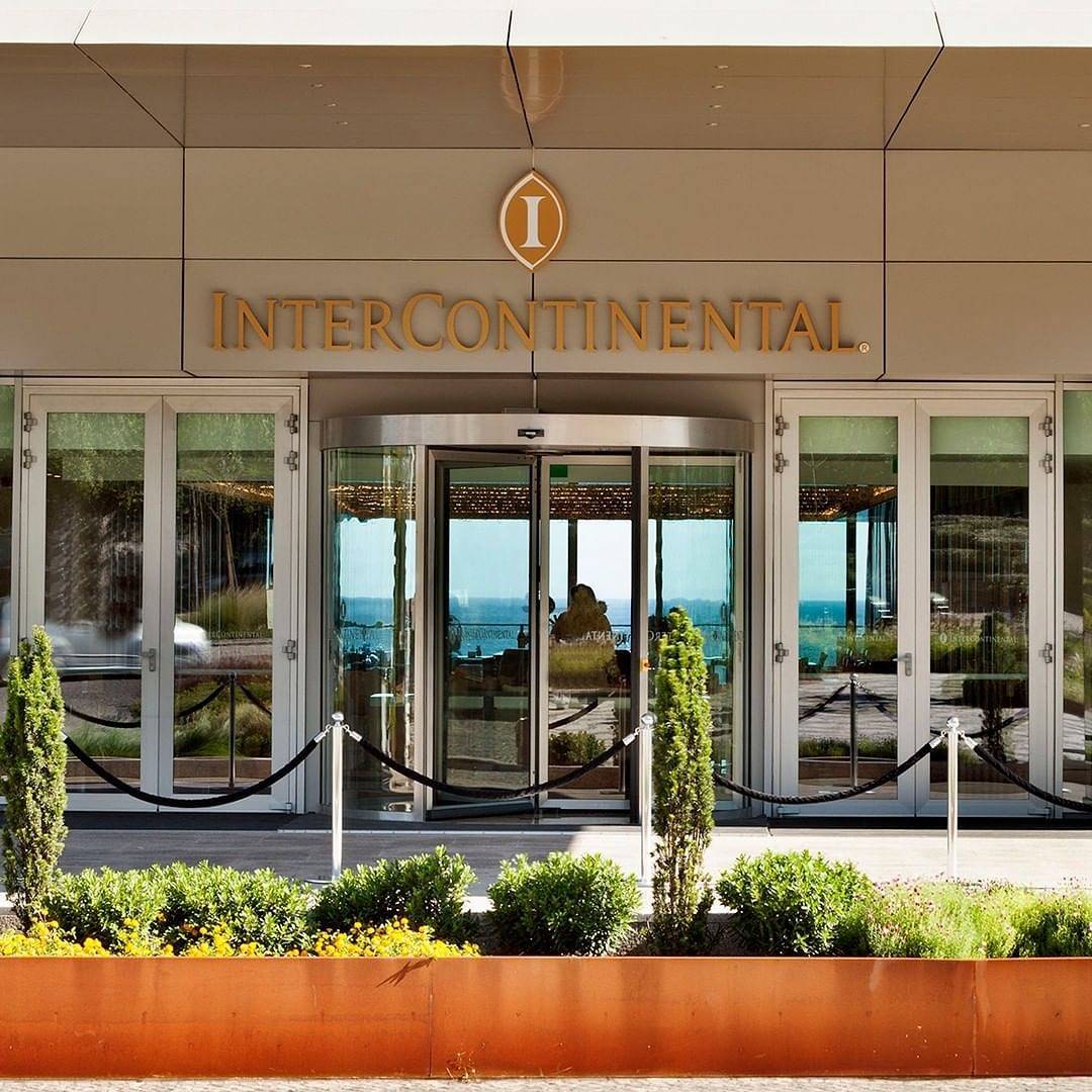 Benefits of IHG One Rewards Diamond Status & How To Earn It