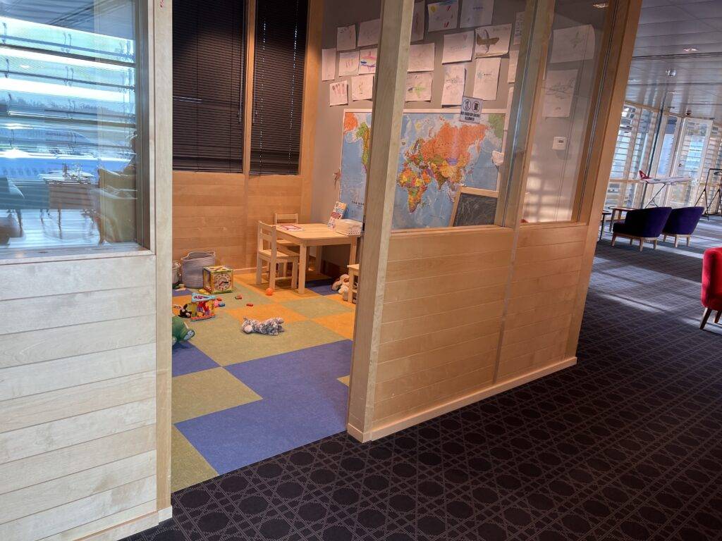 Riga lounge kids friendly - Primeclass Business Lounge