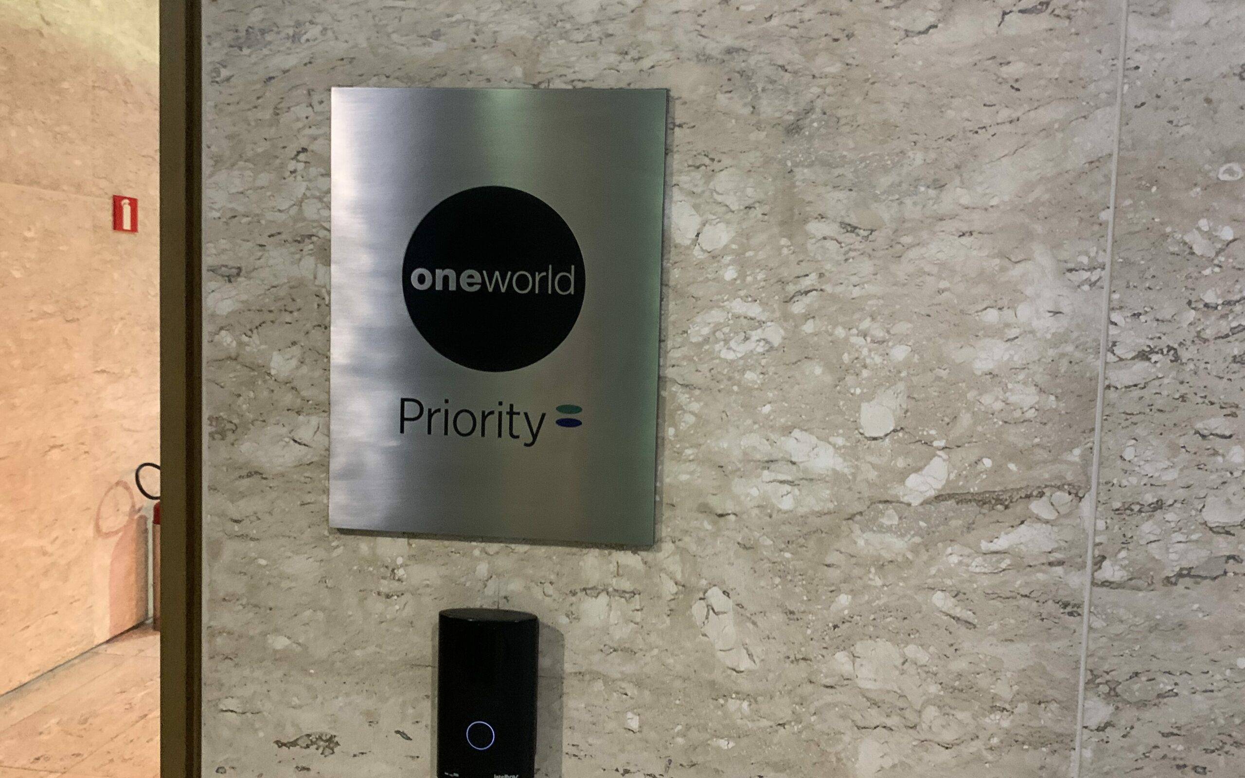 Oneworld Priority edited scaled - Oneworld,lounges