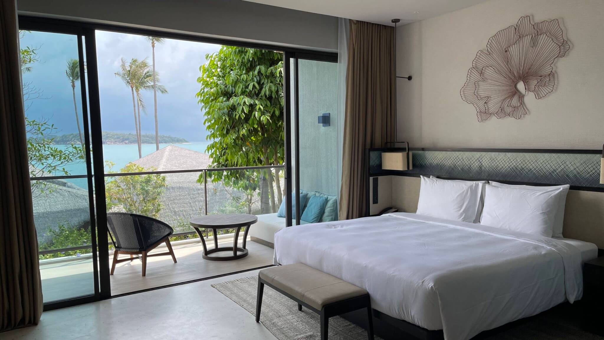 What Are Hyatt Guest of Honor Awards?
