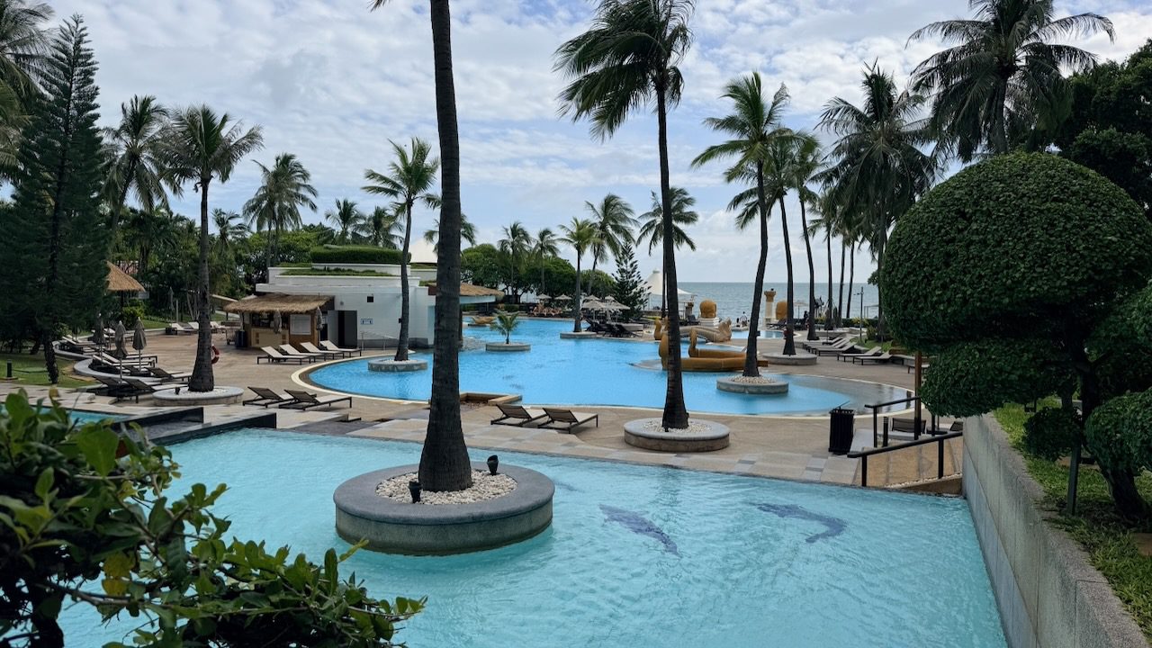 Review: Hilton Hua Hin Resort & Spa